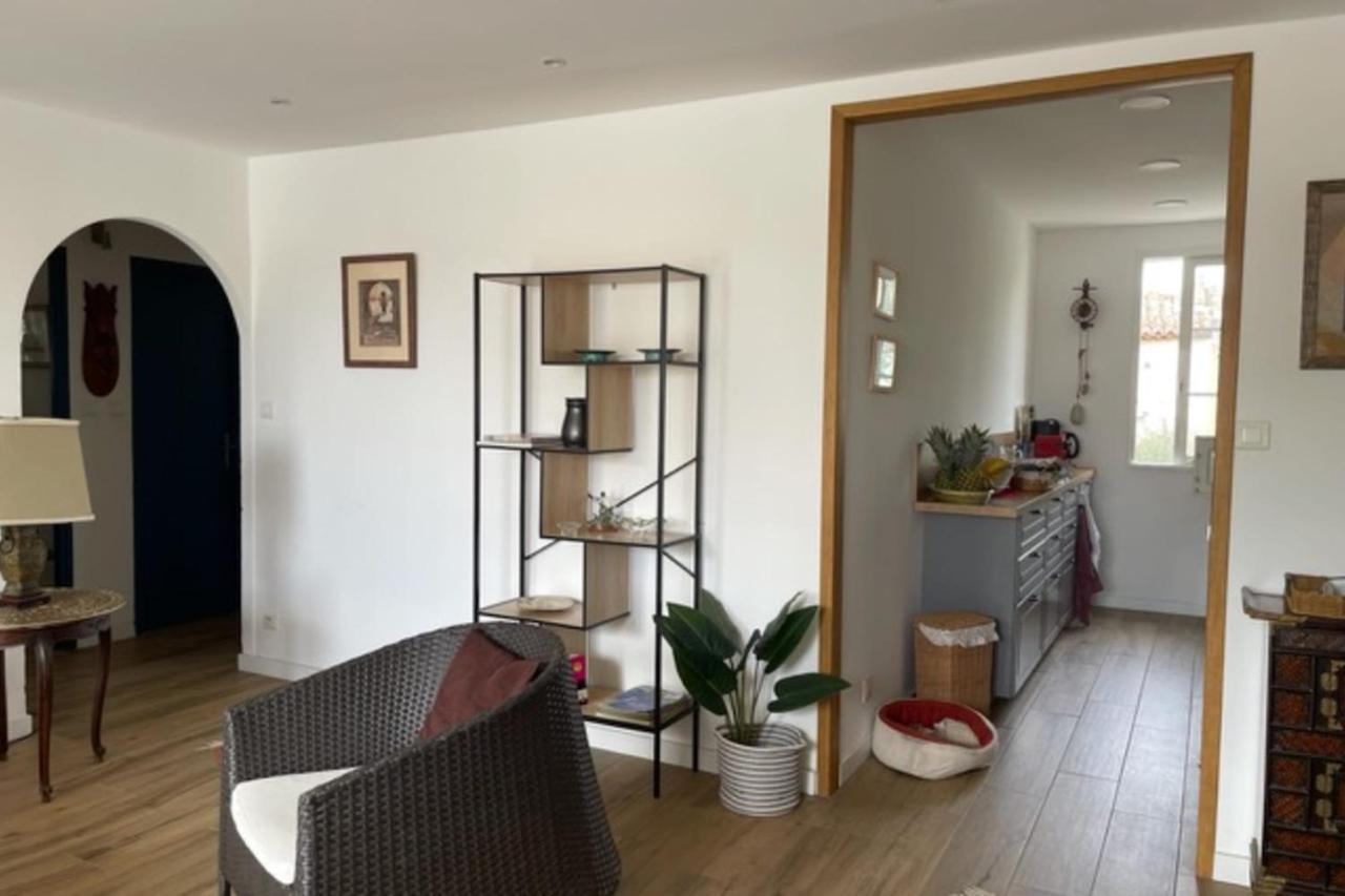 Charming Apartment Overlooking The Lake City 格里莫 外观 照片
